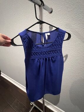 Elle Royal Blue Sleeveless Crochet Yoke Camisole